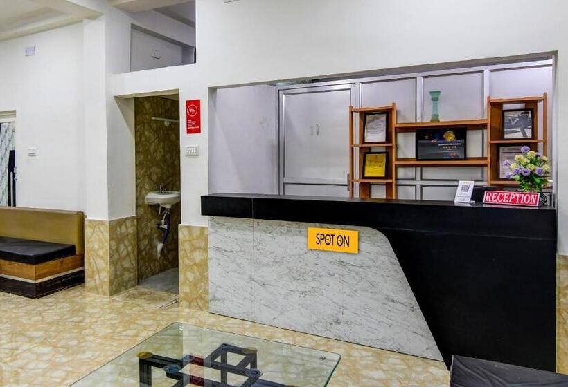 호텔 Spot On Fresh N Up