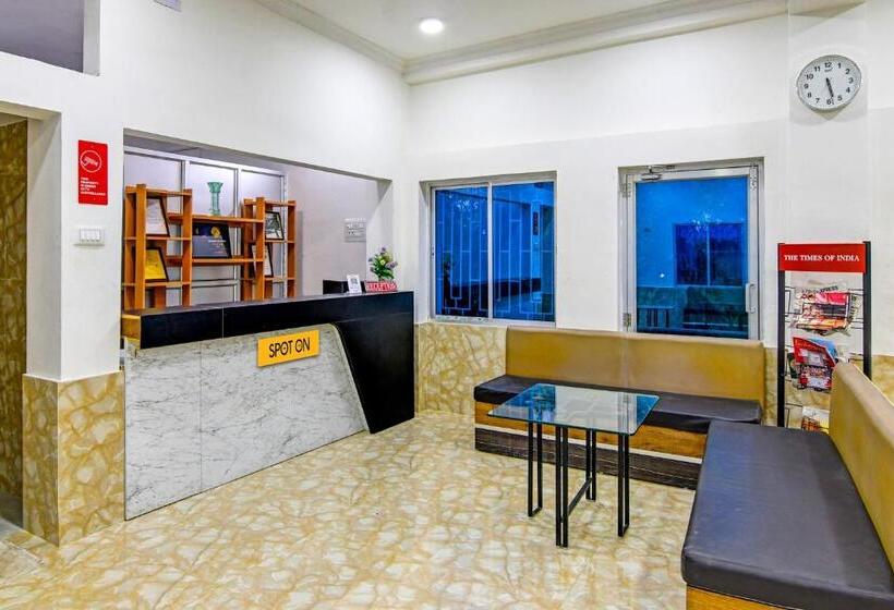 호텔 Spot On Fresh N Up