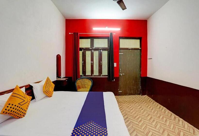 ホテル Spot On Relax Inn Residency