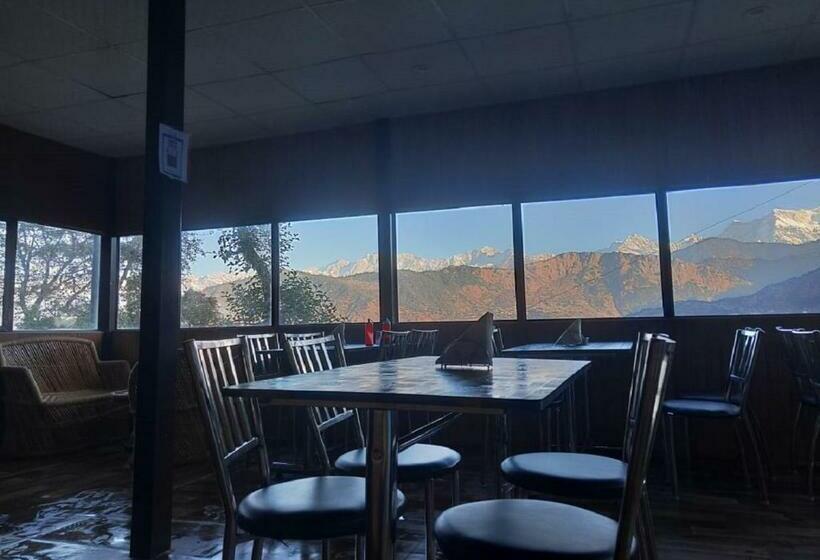בית מלון כפרי The Himalayan View Resort Chopta Valley