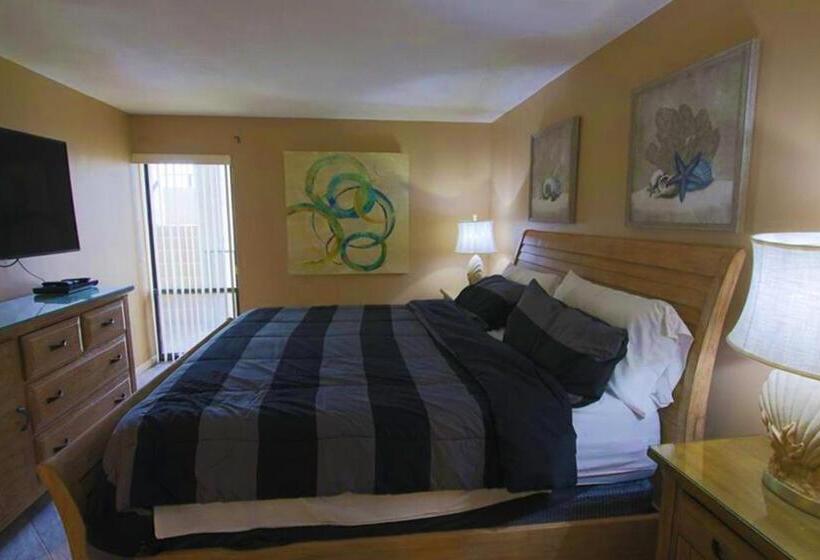 Luxurious, Upscale Condo With Spectacular Gulf View