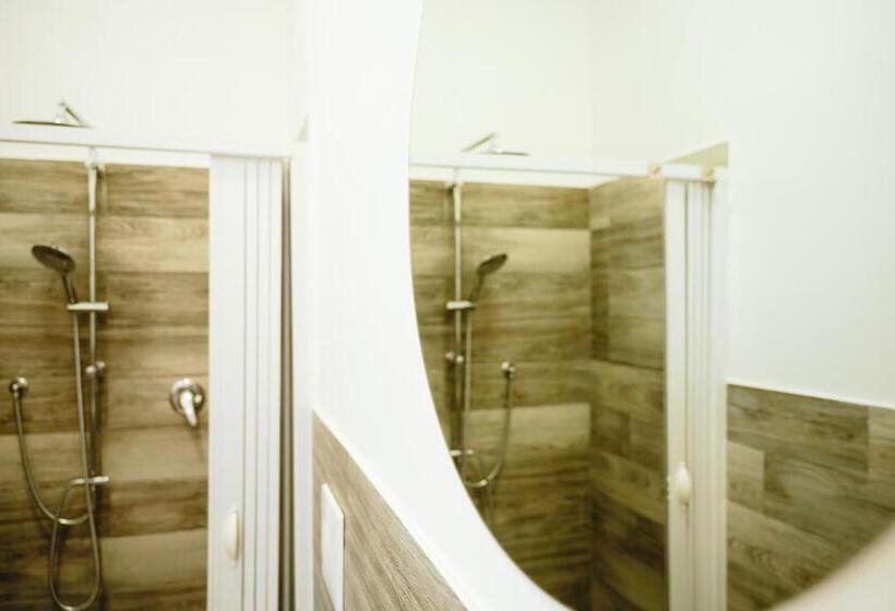 פנסיון From Home To Vesuvius Rooms