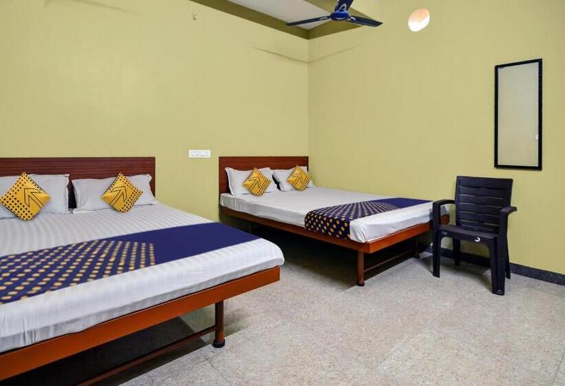 Spot On Hotel Anand Lodge