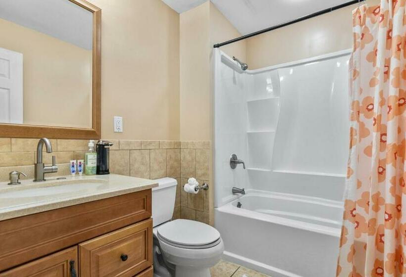 فندق صغير The Pink Room Near Yale Hospital/bridegport