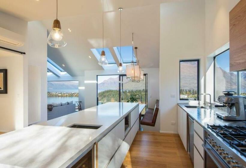 هاستل Tonic Lodge  Hot Tub  Bbq  Free Parking  Ac