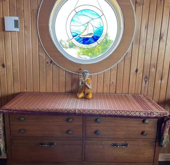 Bed and Breakfast Seaescape Wharf