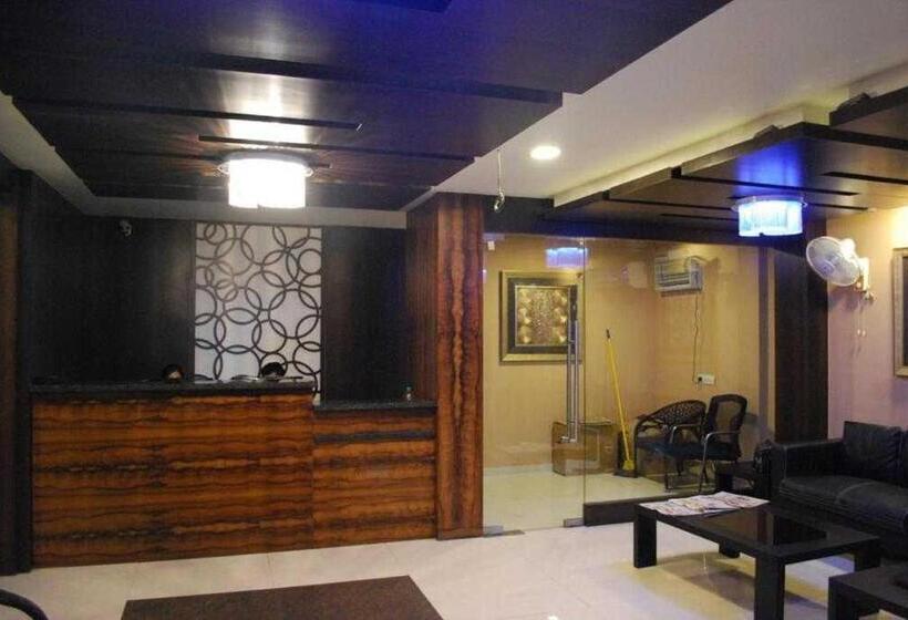 בית מלון כפרי Collection O 7th Sky