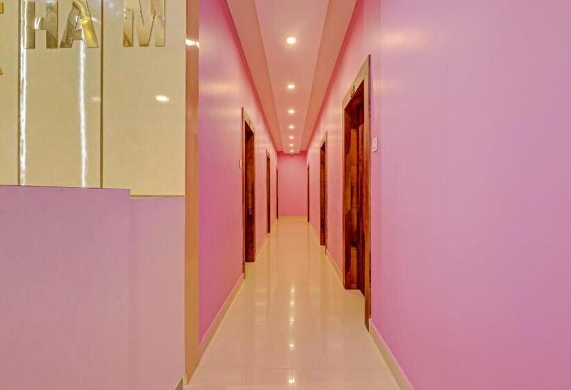 فندق Oyo Flagship Borah S Griham