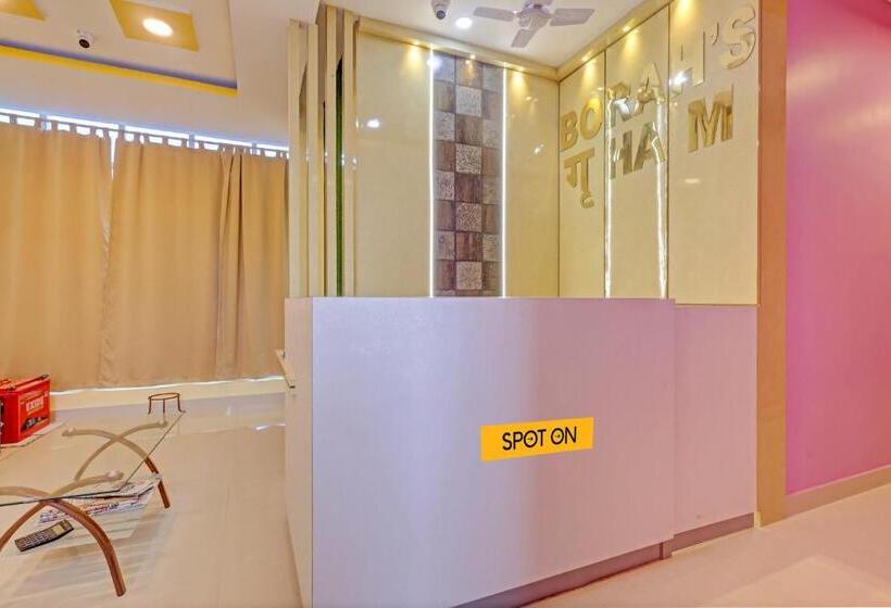 فندق Oyo Flagship Borah S Griham