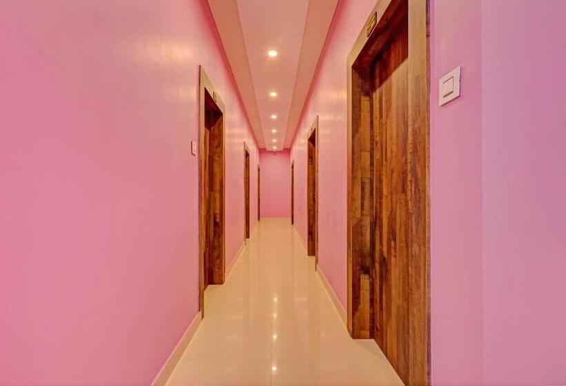 فندق Oyo Flagship Borah S Griham