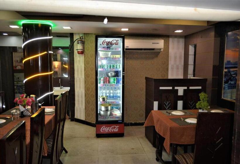 Отель Parque Inn