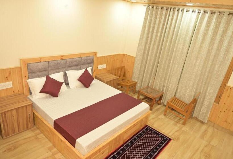 فندق Royal Galaxy Tirthan