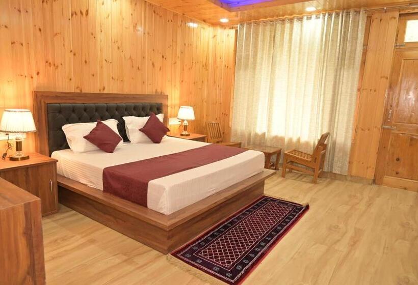 فندق Royal Galaxy Tirthan