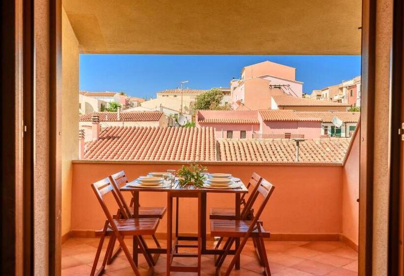 Isa Residence With Swimming Pool In Santa Teresa Di Gallura