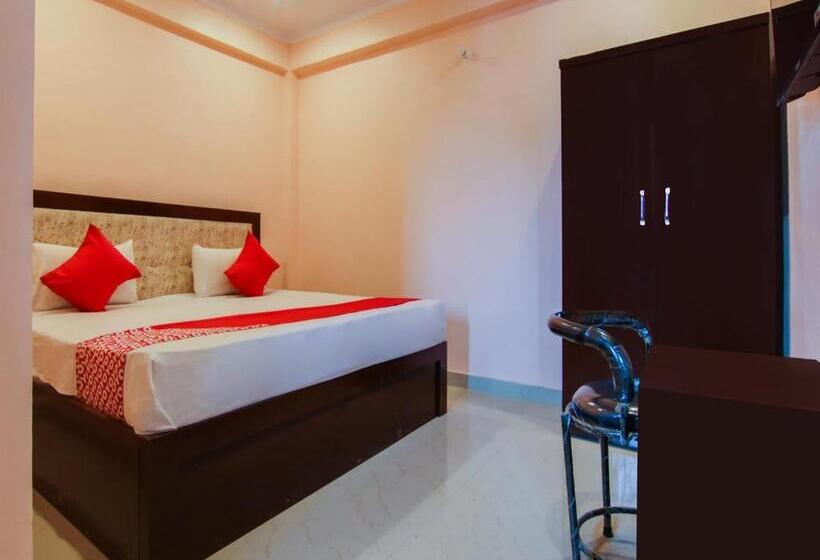 Oyo Flagship Balaji Hotel And Hostel