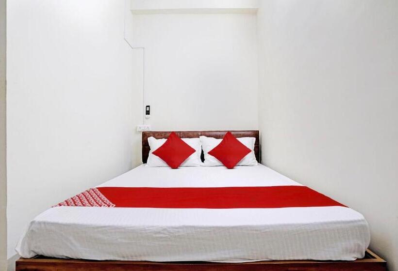 Oyo Flagship Hotel Day2day