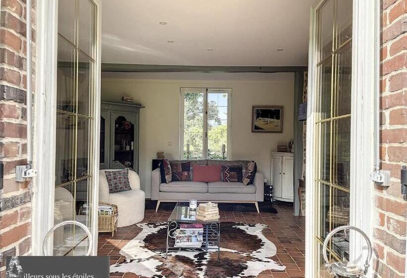 ペンション Ailleurs Sous Les Etoiles