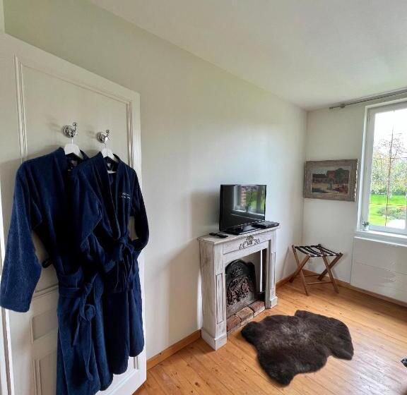 ペンション Ailleurs Sous Les Etoiles