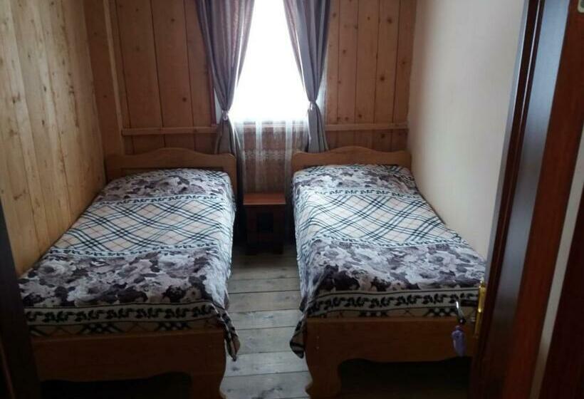 پانسیون Guesthouse Solomon