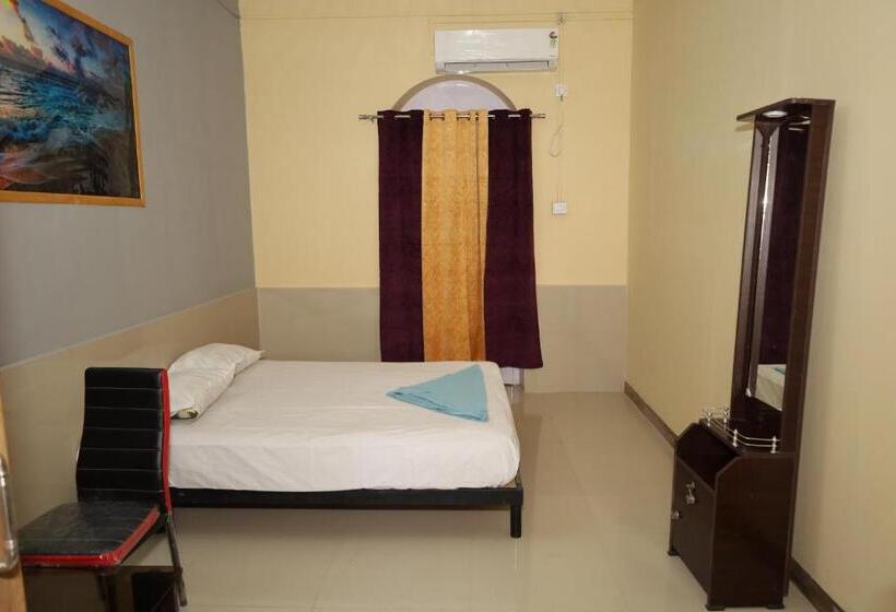 ペンション Rail Nest