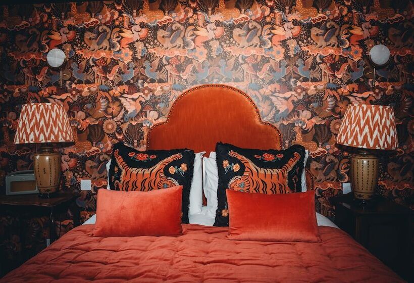 بنسيون Roslyn House