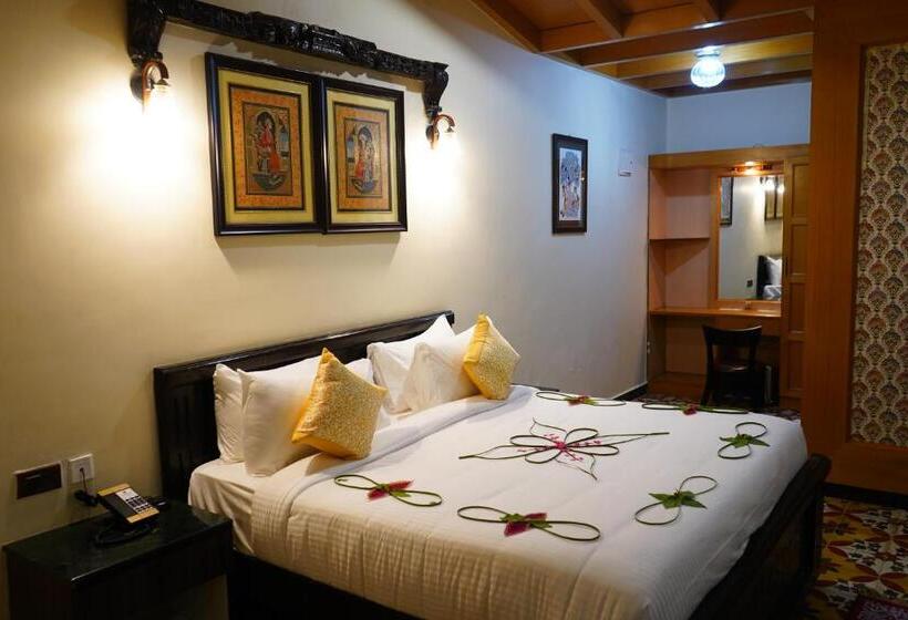 渡假胜地  A R Thangakottai