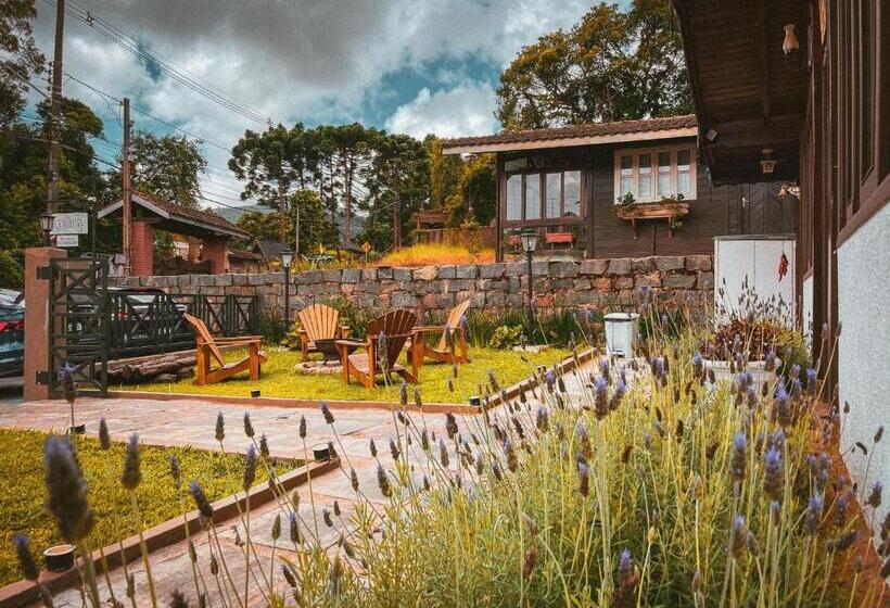 הוסטל La Bella Monte Verde