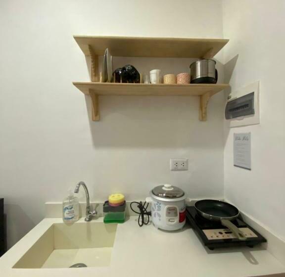 هاستل The Neighborly Nest