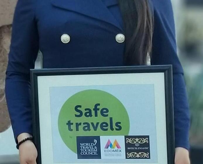 ホテル El Encanto