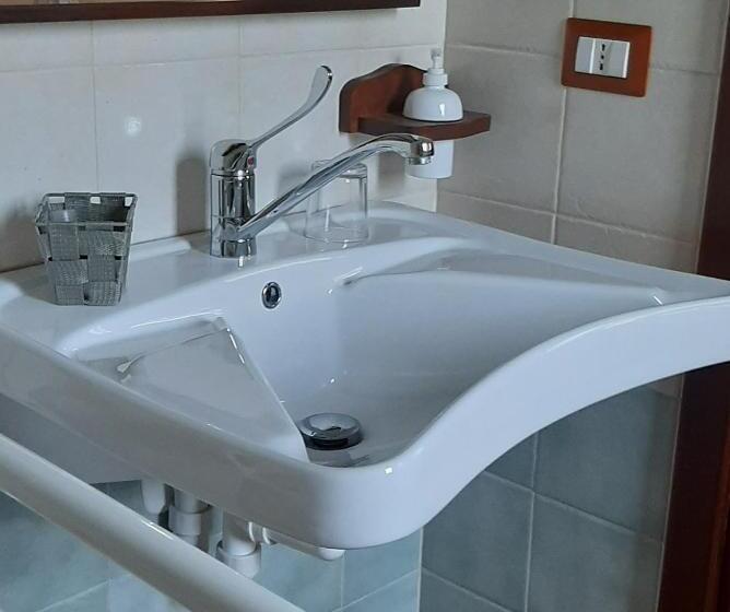 בית מלון כפרי L Albero Degli Struzzi