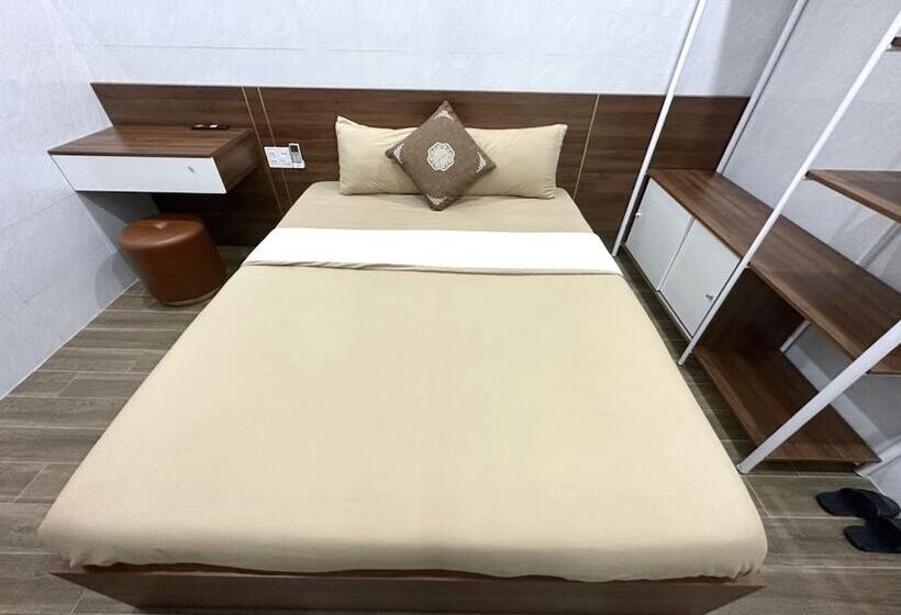 هتل Oyo 1193 Huynh Gia