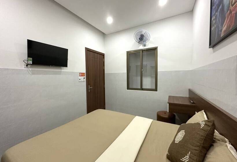 هتل Oyo 1193 Huynh Gia