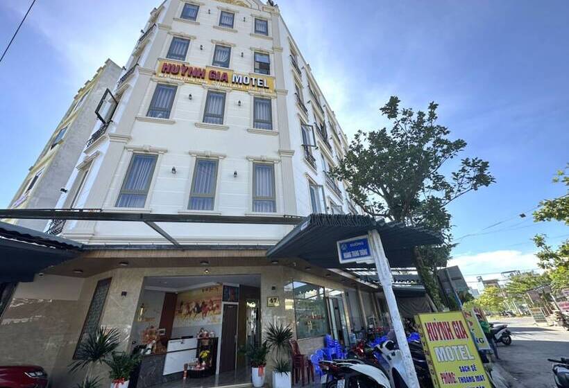 هتل Oyo 1193 Huynh Gia