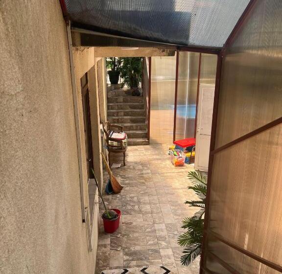 پانسیون Shekvetili Kaprovani Sweet Home