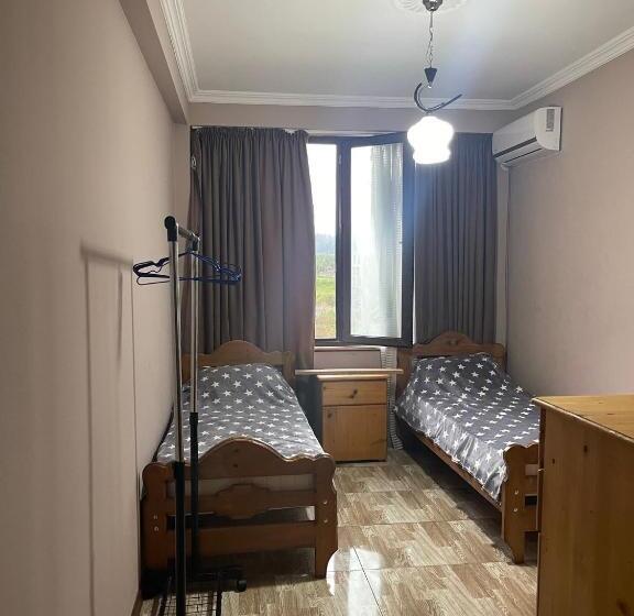 پانسیون Shekvetili Kaprovani Sweet Home