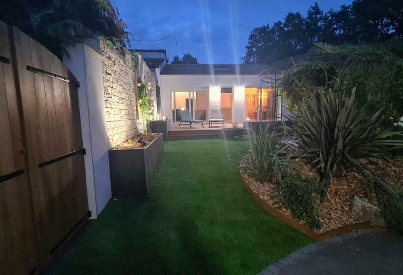 مبيت وإفطار Chambre D Hôtes Au Chant Du Chardonneret