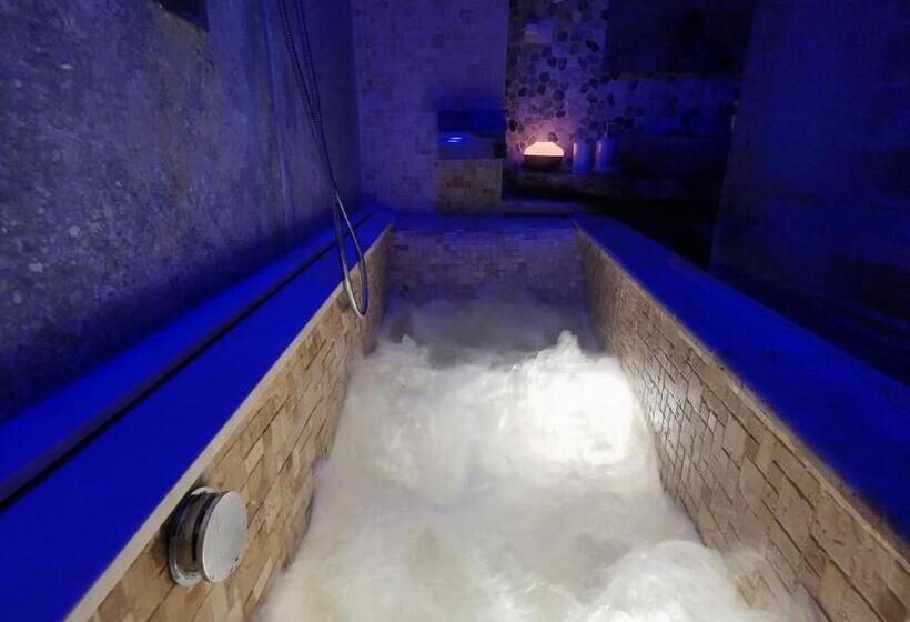 مبيت وإفطار Dioniso Bed & Wellness