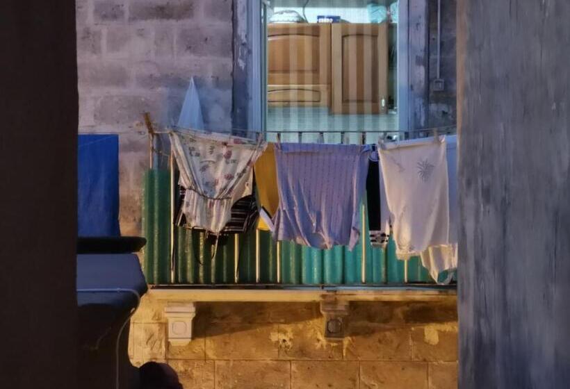 مبيت وإفطار Dioniso Bed & Wellness