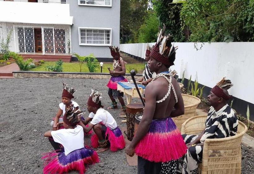 住宿加早餐  Kijivu Suites 2 Bedroom Apartment