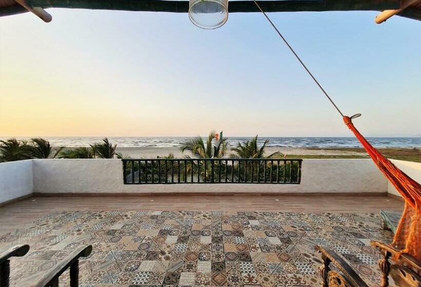 Eco Hotel Chevere Beach