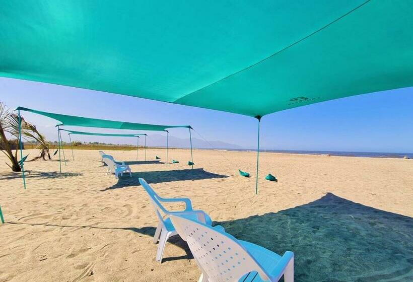 Eco Hotel Chevere Beach