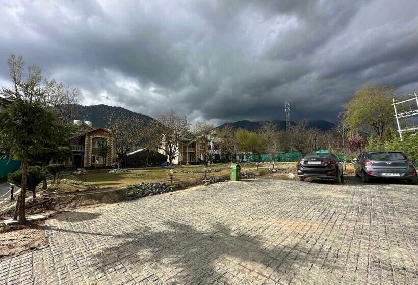 호텔 The Lidder View Resort