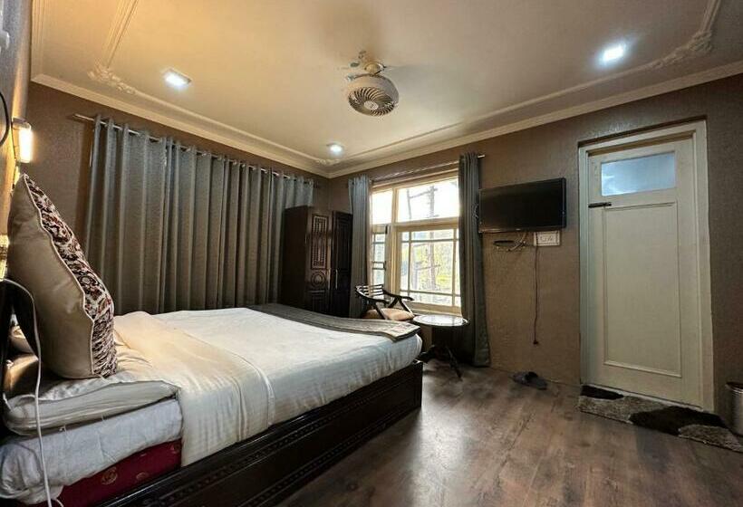 호텔 The Lidder View Resort