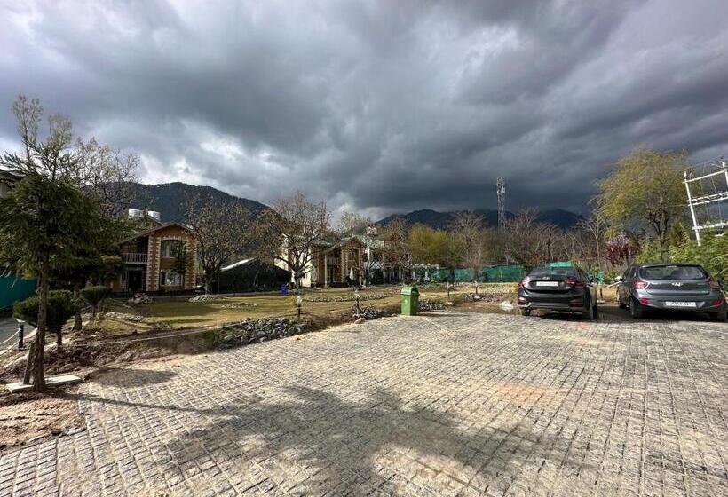 호텔 The Lidder View Resort