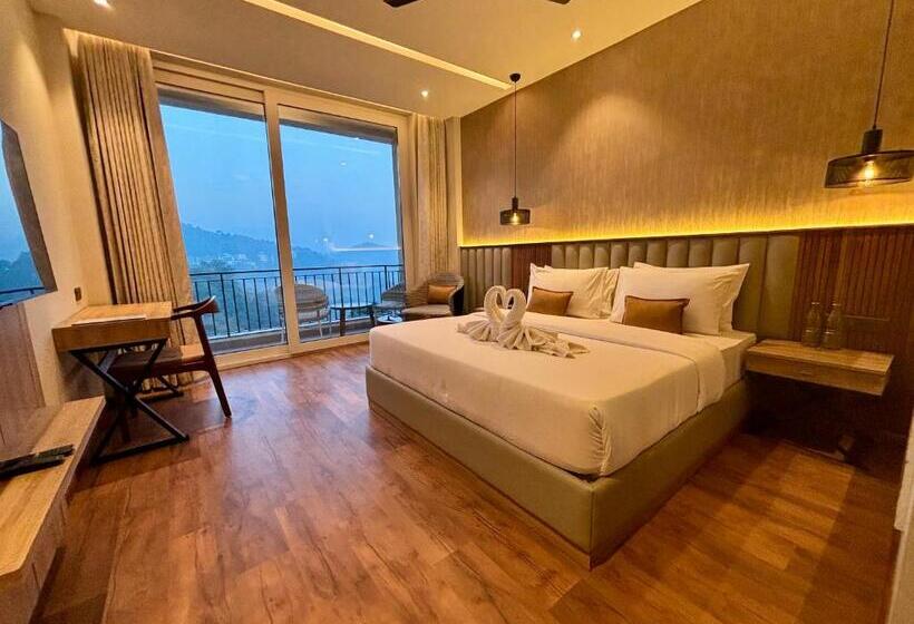 酒店 Arnisa Kasauli   A Boutique