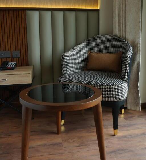 酒店 Arnisa Kasauli   A Boutique