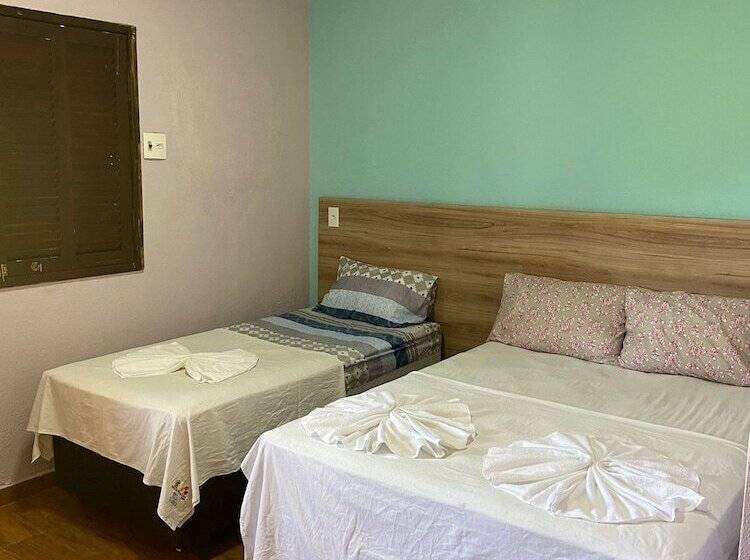 ホテル Pousada Moryah