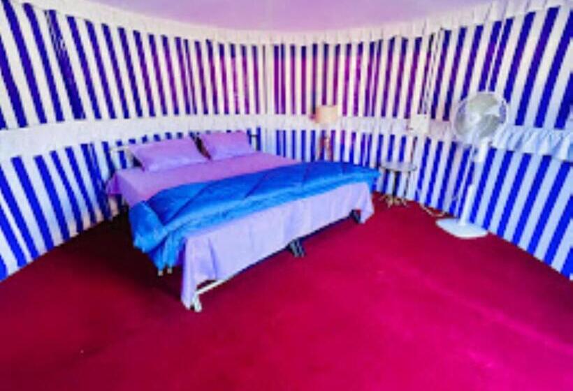 Hotel Iris Heaven Z By Radha Rani Resort