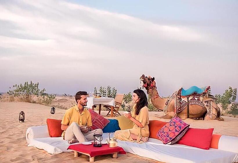 בית מלון כפרי The Oberoi Luxurious Camp