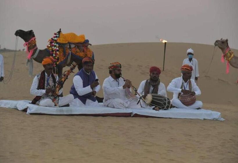 בית מלון כפרי The Oberoi Luxurious Camp